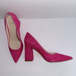 Marc Fisher Zala pump in hot pink suede sz 9